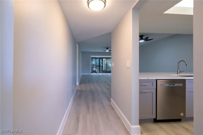 Photo - 17456 Woodland Trace Dr Unit B