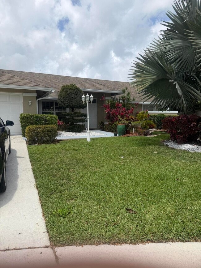 Building Photo - 1401 Hideaway Bend