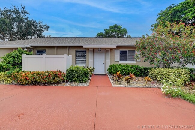 18756 Schooner Dr
