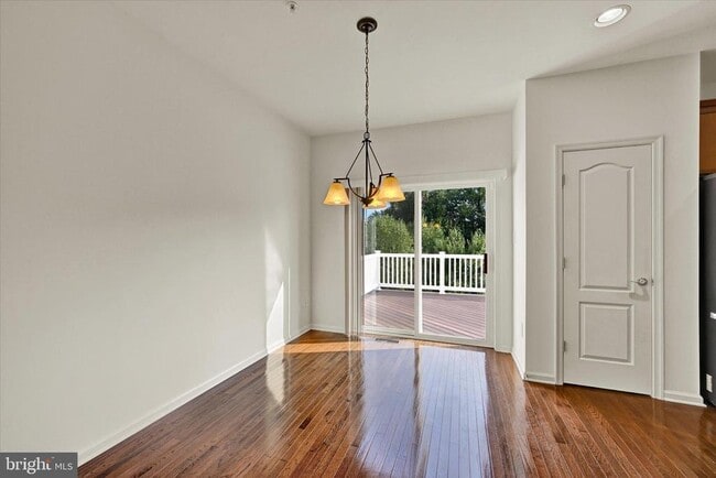 Photo - 8409 Wood Thrush Way