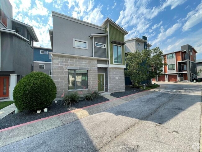 Building Photo - 1412 Lorraine Loop Rental