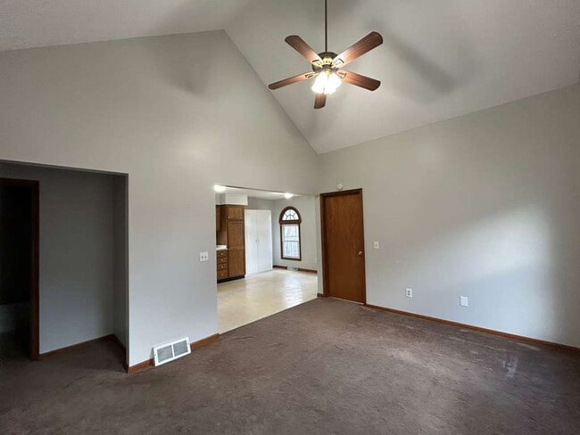 Photo - Beautiful 3-Bedroom, 2-Bath Home in the Heart of Painesville