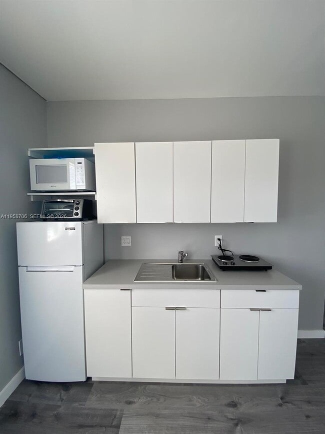 Photo - 2126 NW Flagler Terrace Unidad 6