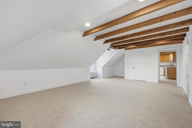 Photo - 304 King of Prussia Rd Unidad 3