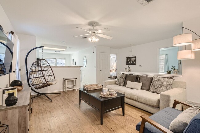 Photo - Fully Furnished 3 Bedroom near Greenbelt in Southeast Austin- Easy Access to 35!