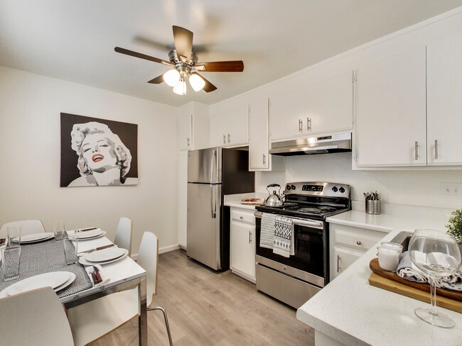 Photo - Magnolia Terrace