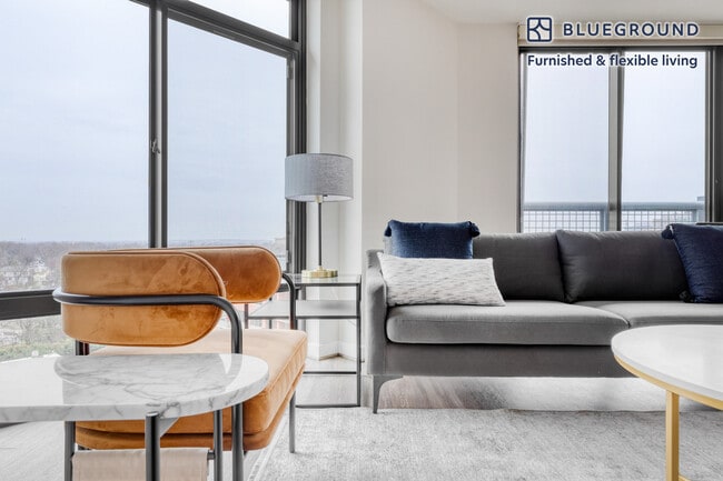 Photo - 3444 Fairfax Dr Unit SI FL12-ID496
