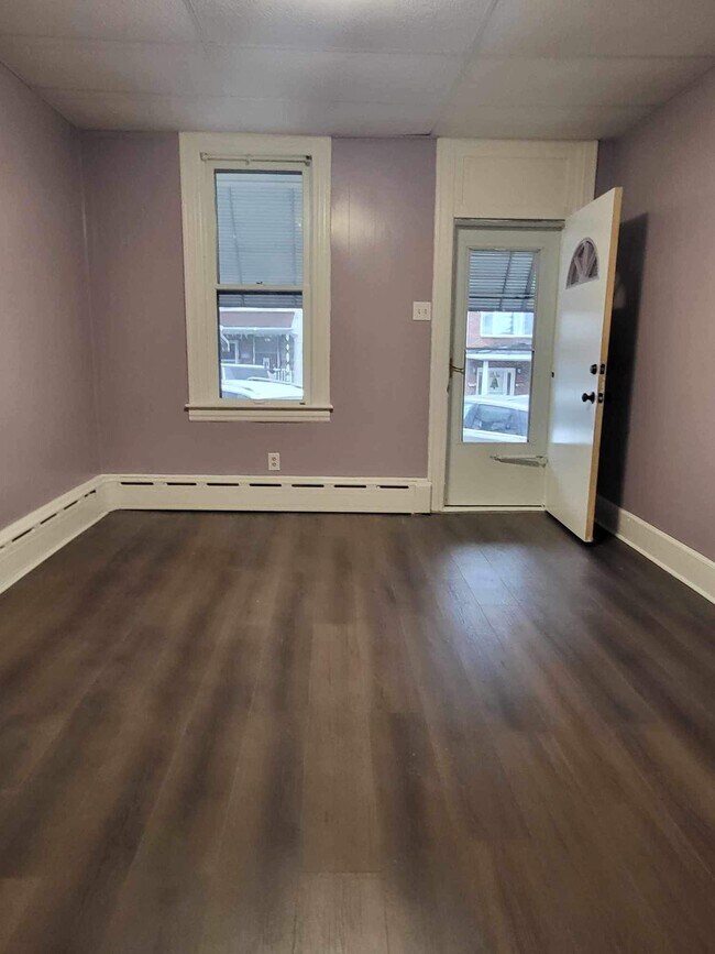 Photo - 235 S Vine St