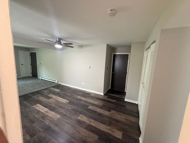 Photo - 1110 Chalet Dr Unit 104