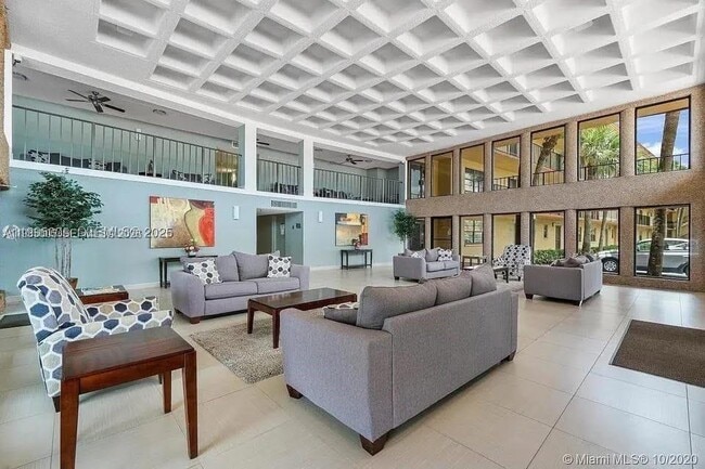 Photo - 9440 SW 8th St Unit 402