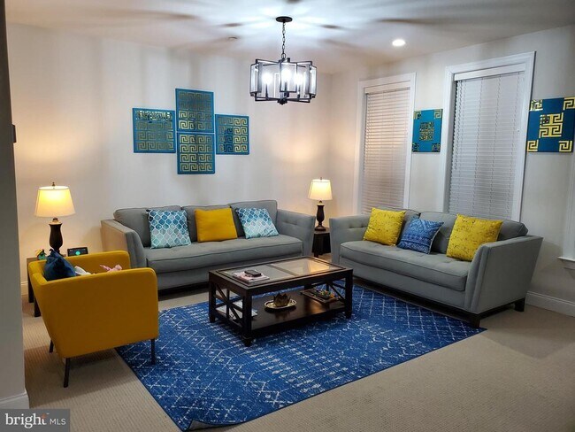 Photo - 12 Sassafras Ln