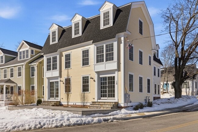 Photo - 13 1/2 Merrimac St