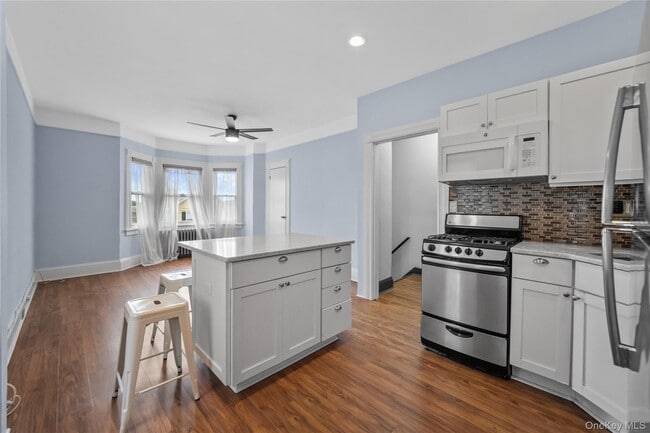 60 Storm St Unit 2S