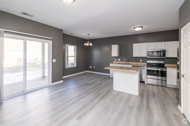 2BD, 2BA,880SF - Living Room