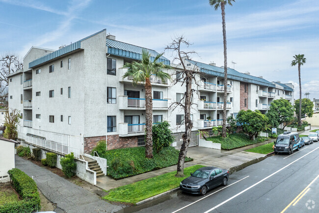 Building Photo - Moorpark Terrace Apartments