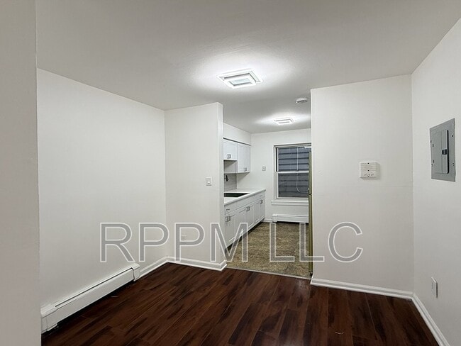 19 Van Rensselear St Unidad 2