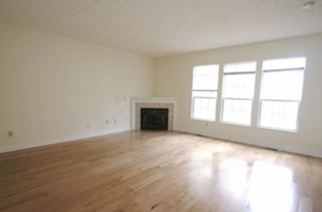 Photo - 109 Olentangy Point