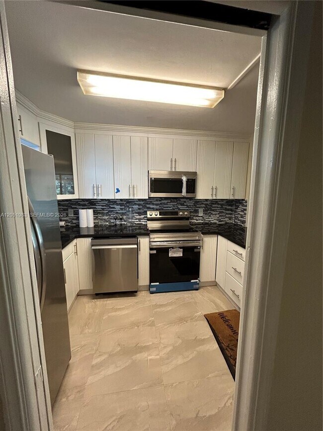 Photo - 9461 Evergreen Pl Unit 303