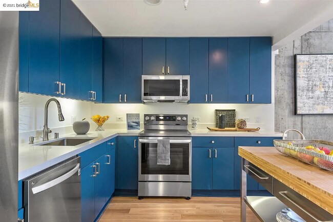 Photo - 311 Oak St Unidad APT 518