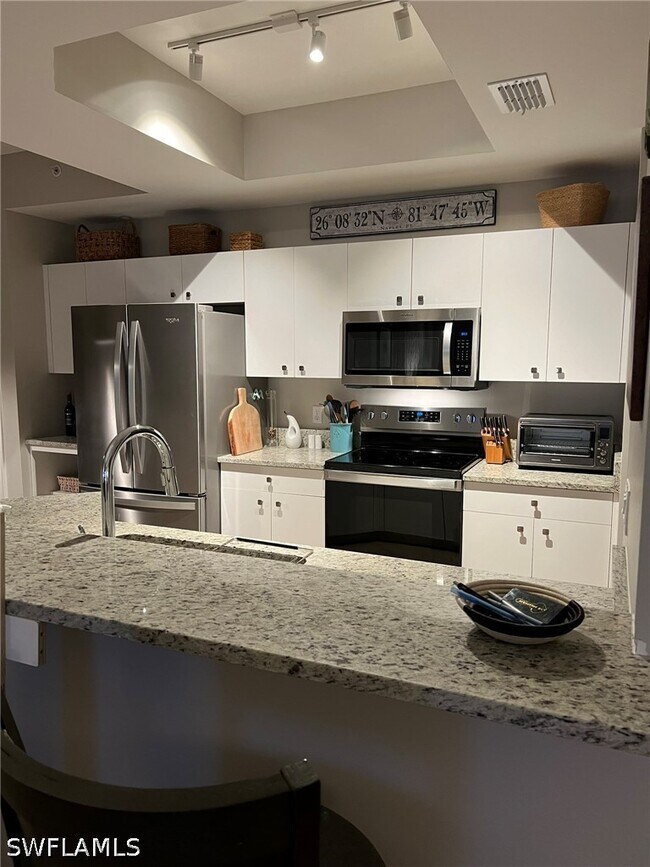 2815 Cypress Trace Cir Unit 102