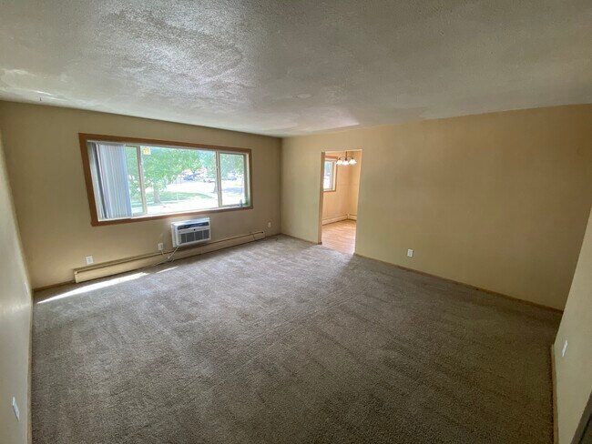 Photo - Ember Crest Apartments Unit 4