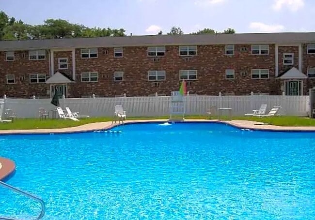 Petoni Apartments