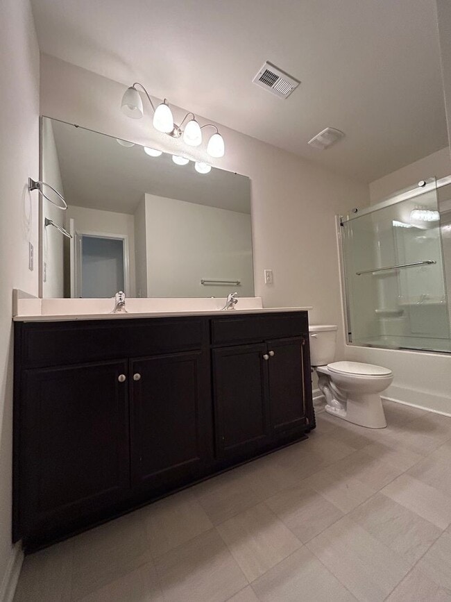 Photo - Beautiful 3-Bed, 2.5 Bath Home with Open F...