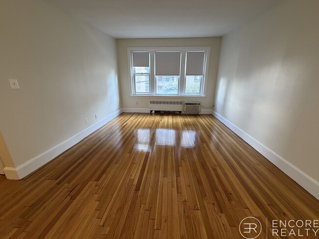 Photo - 33 Lancaster Terrace Unit 101