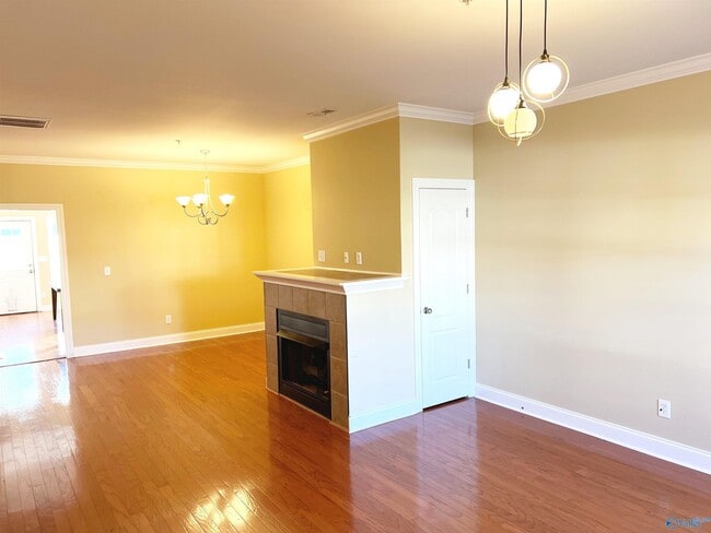 Photo - 470 Shamrock Dr