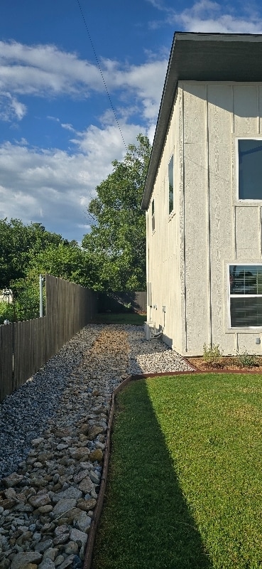 Photo - 404 W Wichita St