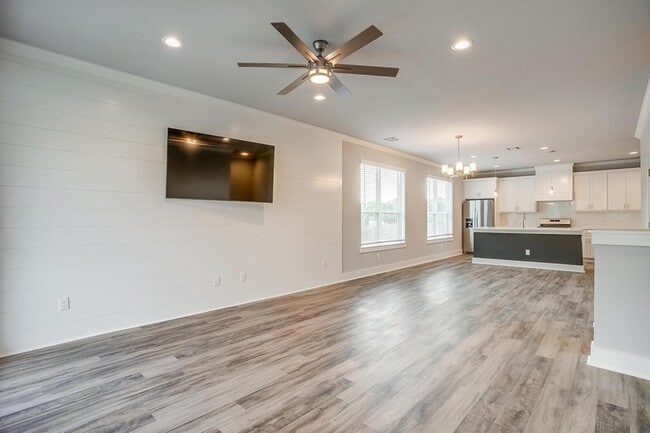 Photo - 2612 Forest Park Blvd