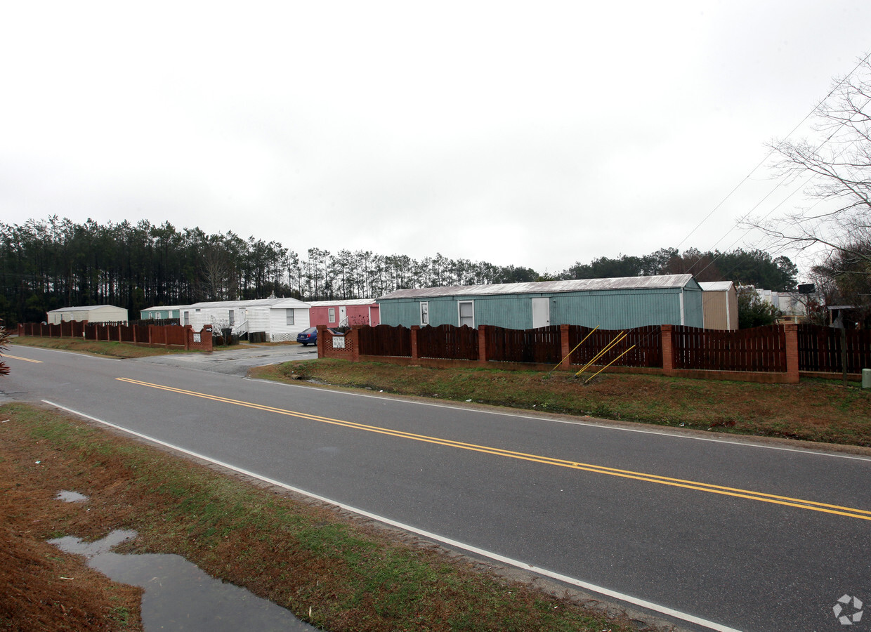 Photo - Delta Oaks Mobile Home Park