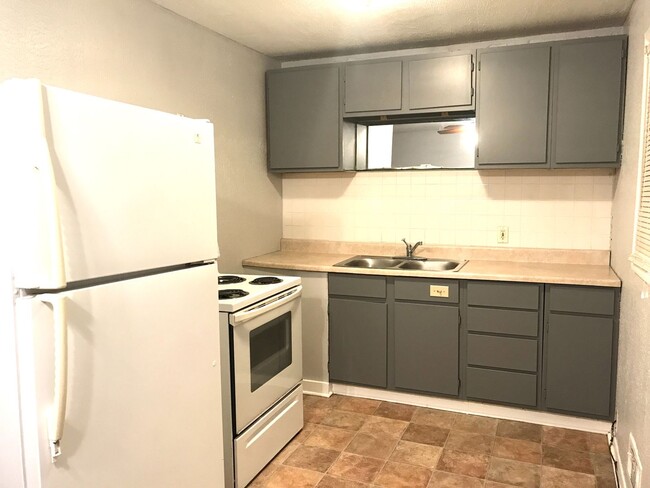 Photo - Move In Ready Cozy 3 bedroom