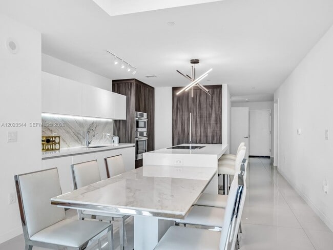Photo - 851 NE 1st Ave Unit 3201
