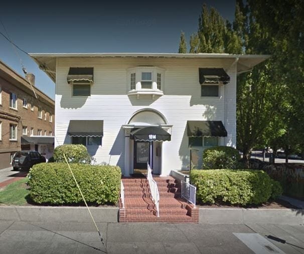 Lease this Beautiful Sullivan's Gulch Vint... - Lease this Beautiful Sullivan's Gulch Vint... Apartment Unit 03
