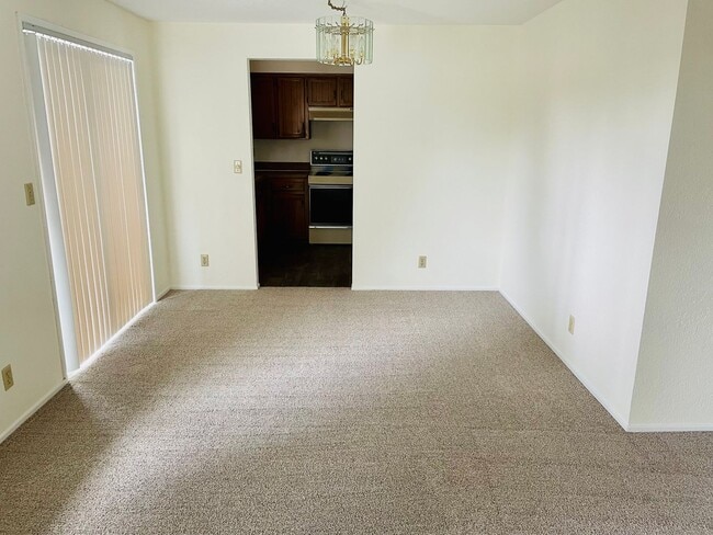 Photo - Wonderful South Salem Home in great neighb...