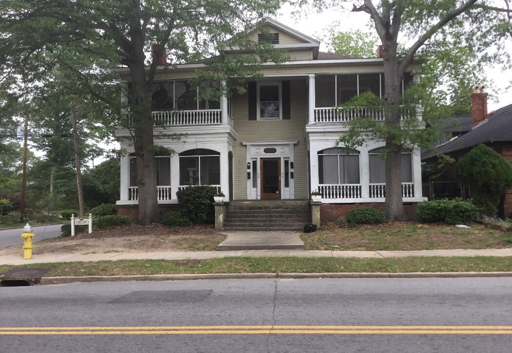 Twin Oaks Apartments - Twin Oaks Apartments