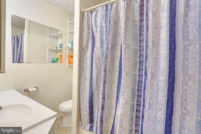 Photo - 726 Rock Creek Church Rd NW