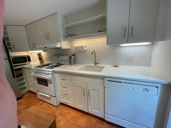 Photo - 3803 Yuma St NW Unit Yuma Apt