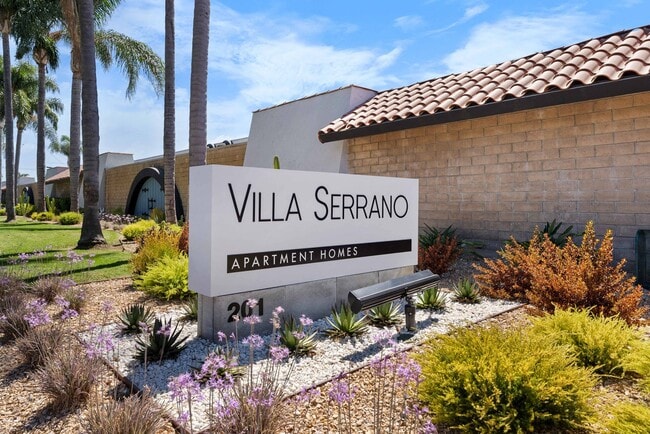 Photo - Villa Serrano Apartment Homes