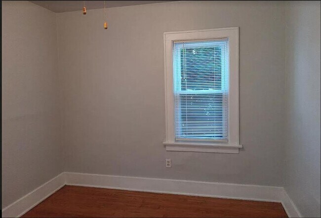 kitchen - 312 Chautauqua Blvd Unit 312