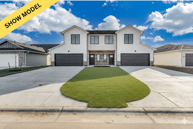 Building Photo - Pineway Tracy Plan