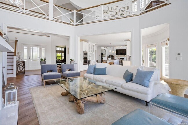 Photo - 1250 Sound Dr