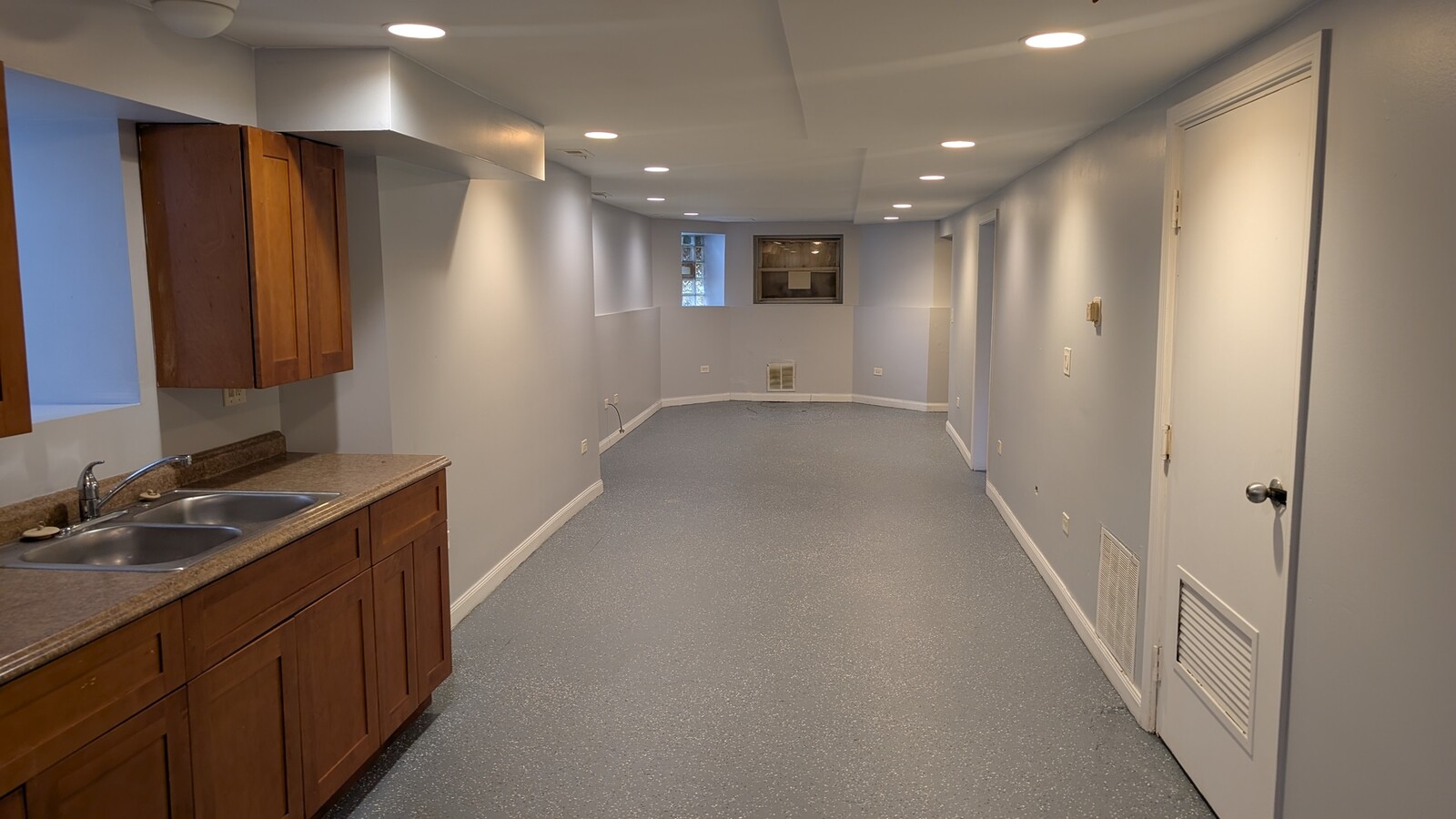 Photo - 7111 S Union Ave