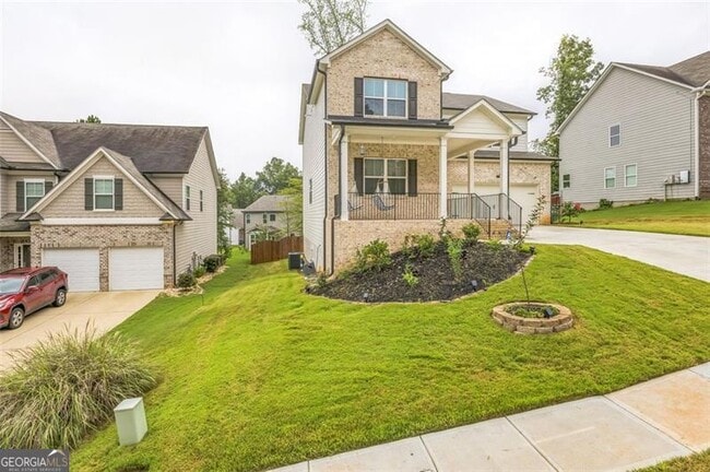 Photo - 3682 Bradford Way