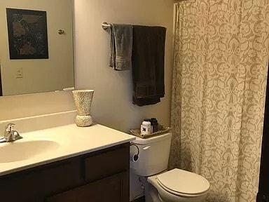 Photo - 1032 Newton Rd