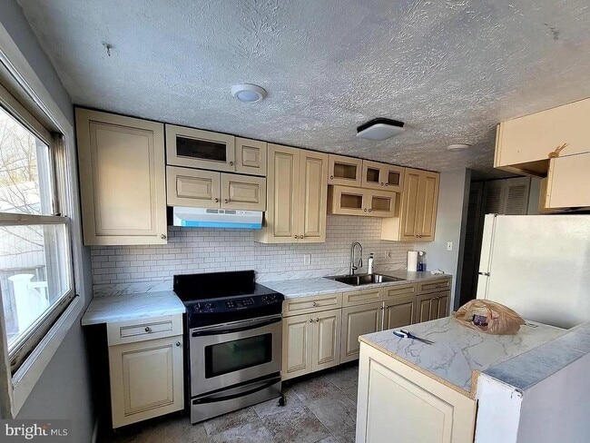 Photo - 2208 Cocquina Dr