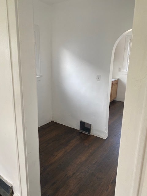 Photo - 608 Carnegie St