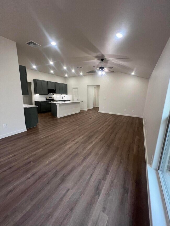 Photo - 13831 Gary Ave