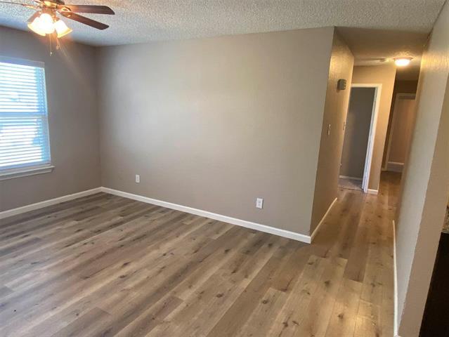 Photo - 319 SE 3rd St Unit 104